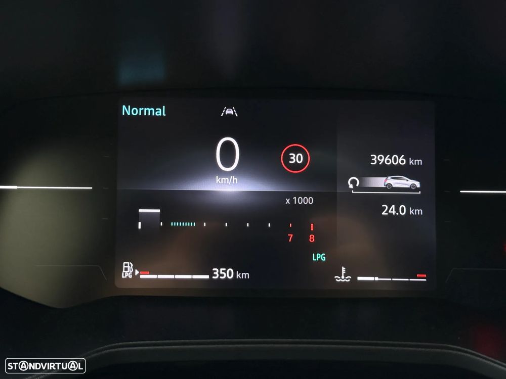 Renault Clio 1.0 TCe Limited Bi-Fuel - 9