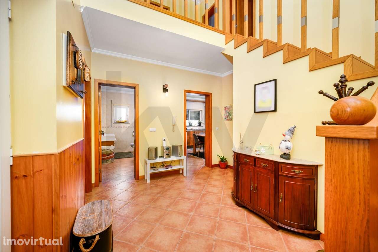 Moradia T4 à Venda em Anadia – Espaço, Luz Natural e Conforto para - Grande imagem: 3/42
