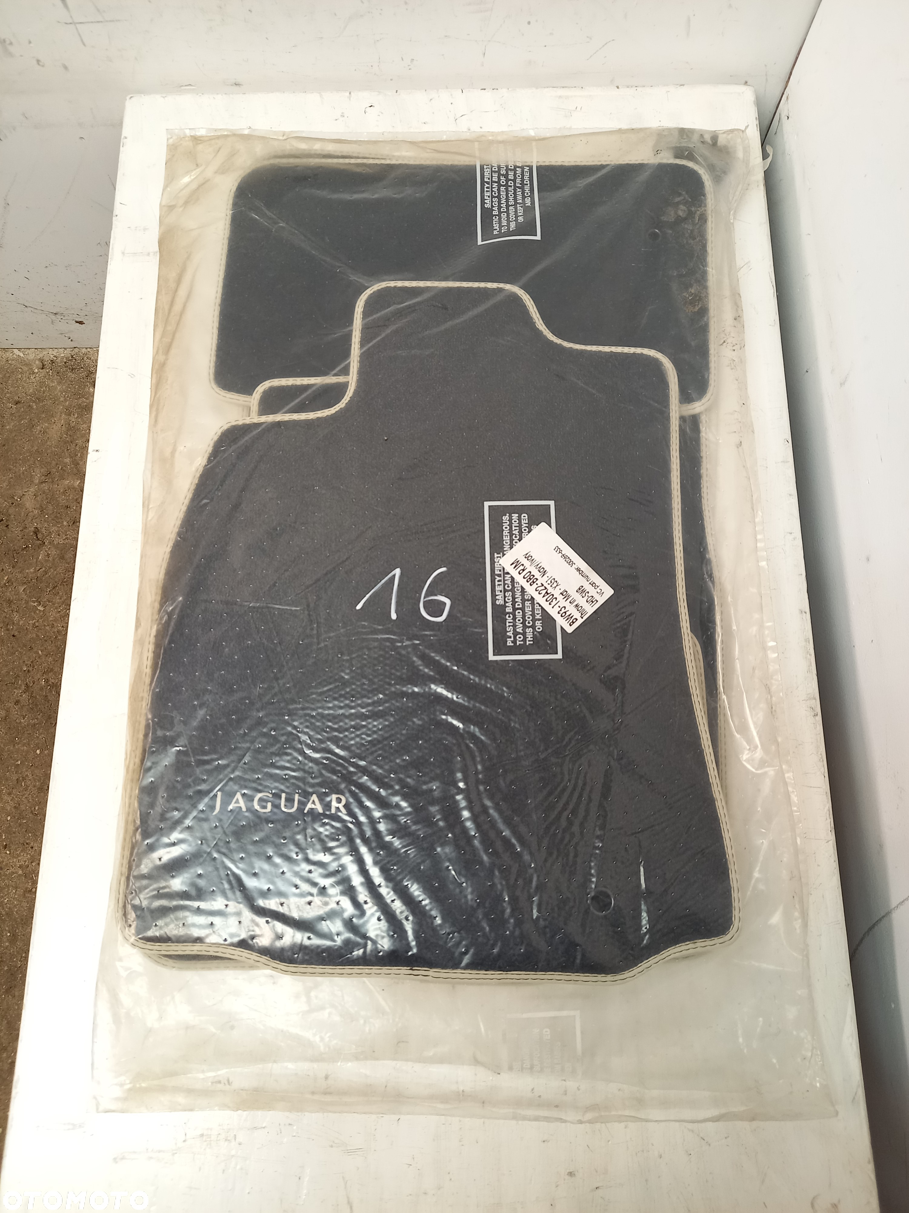 Jaguar XJ X351 351 AW93 BW93 SWB dywanik wykladziny dywaniki NOWE OEM - 2