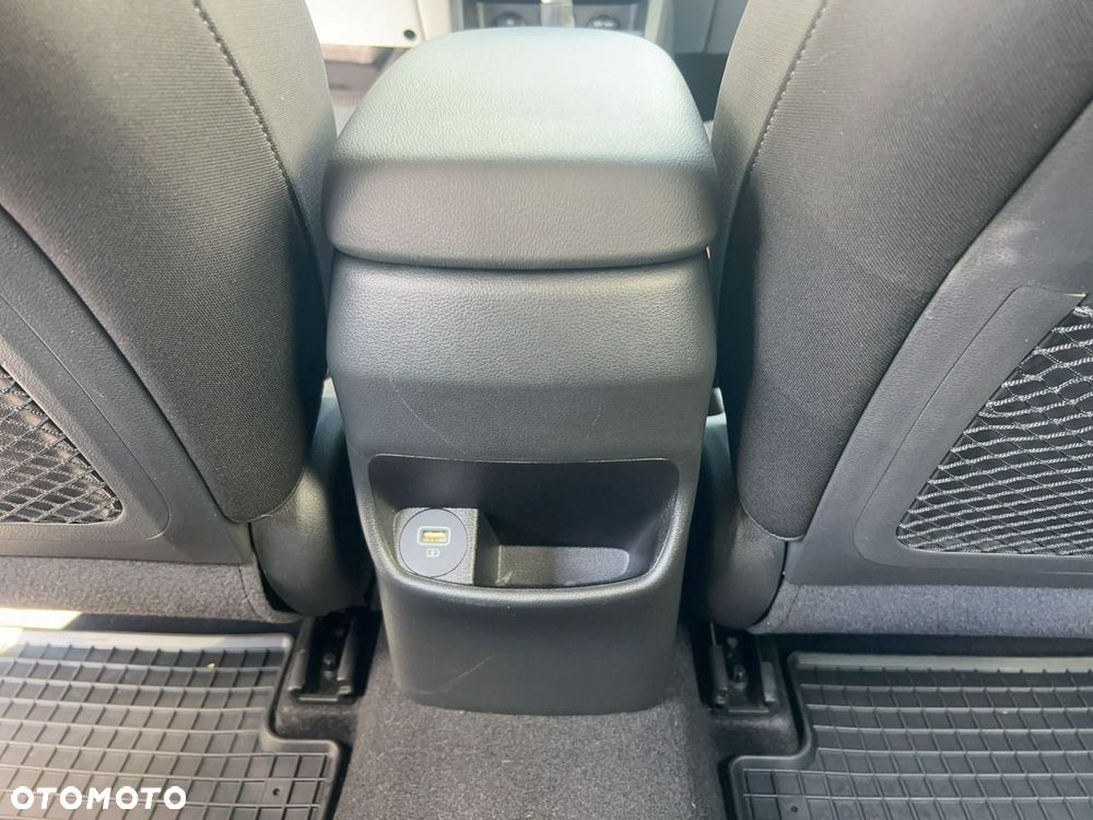 Hyundai Kona - 24