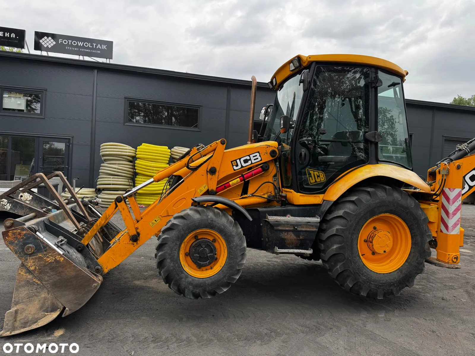 JCB 3CX - 11