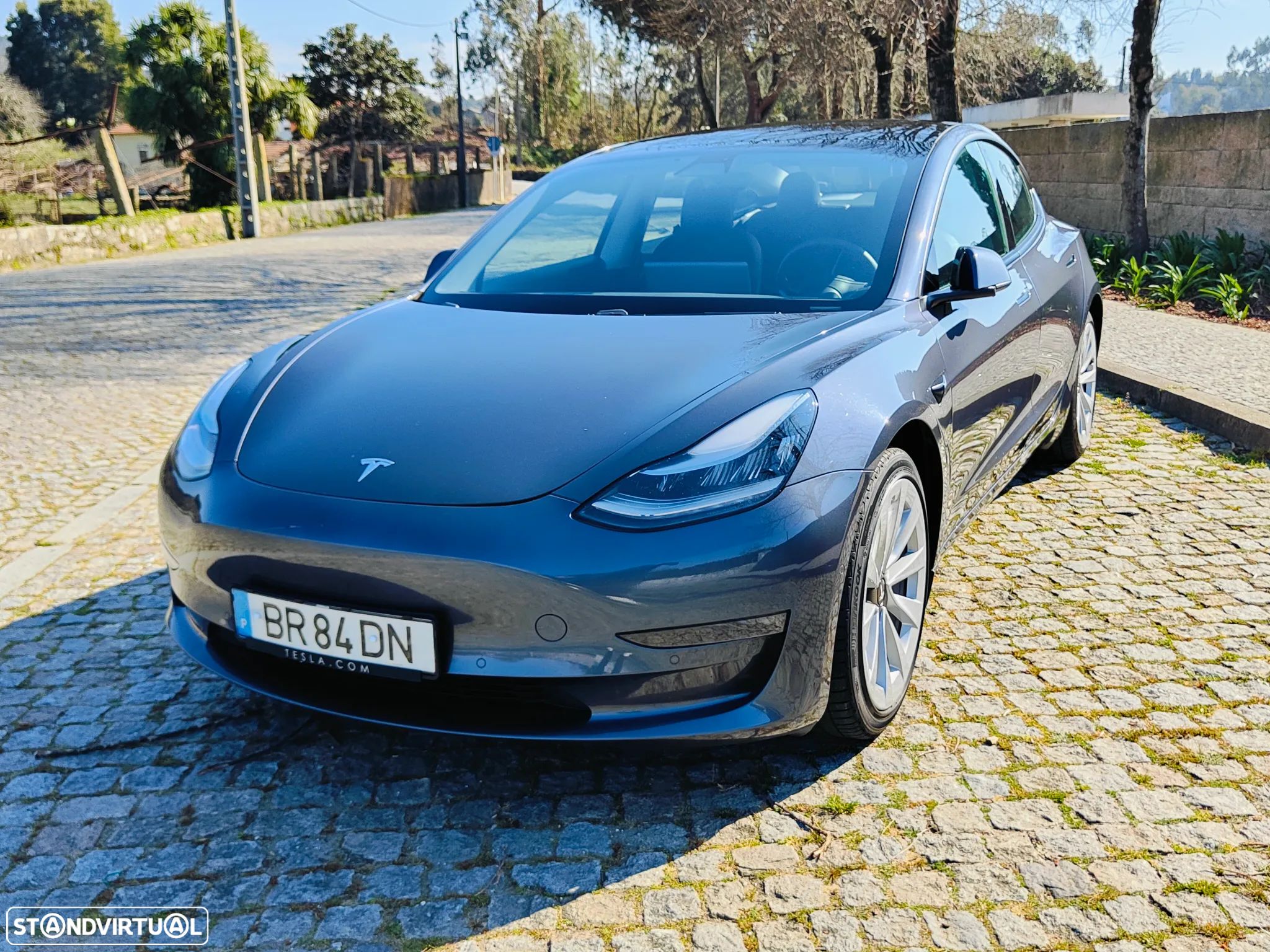 Tesla Model 3 Long Range AWD Dual Motor - 1