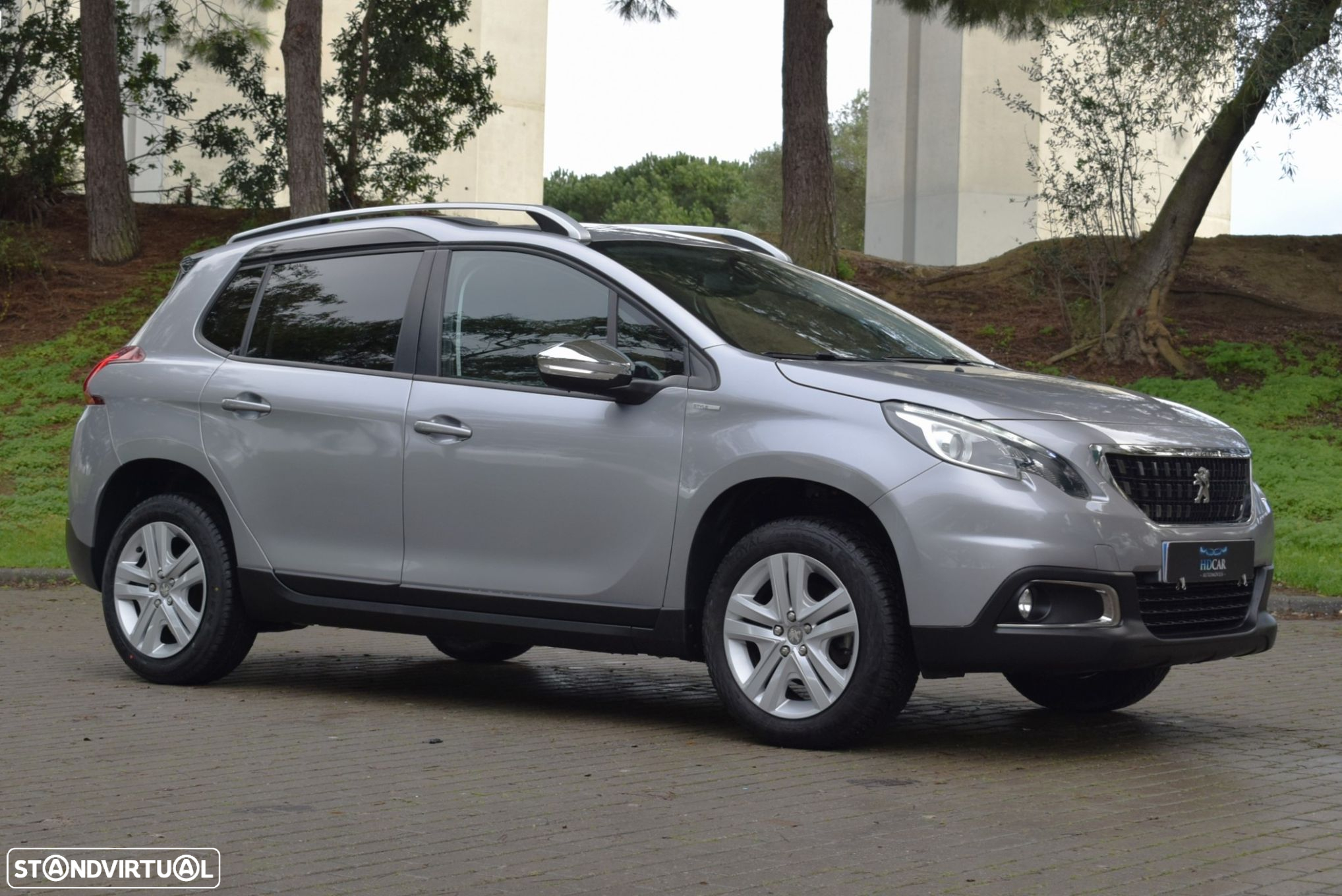 Peugeot 2008 PureTech 110 Style - 12