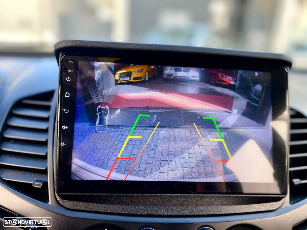 Mitsubishi L200 2.5 DI-D CD Intense - 14