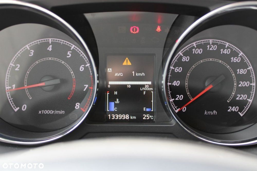 Mitsubishi ASX - 12