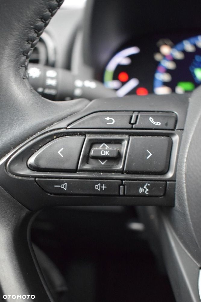 Toyota Yaris Cross Hybrid 1.5 Comfort - 17