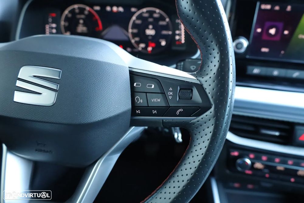 SEAT Arona 1.0 TSI FR - 19