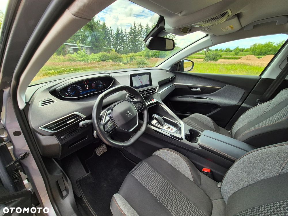 Peugeot 5008 PureTech 130 EAT8 Stop & Start Active - 30