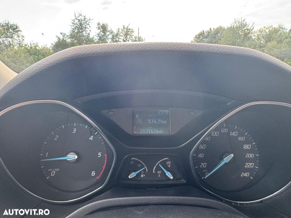 Ford Focus - 9