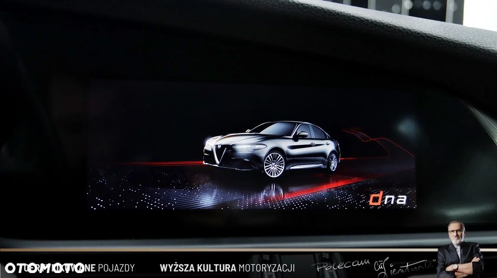 Alfa Romeo Giulia 2.0 Turbo Veloce Q4 - 25