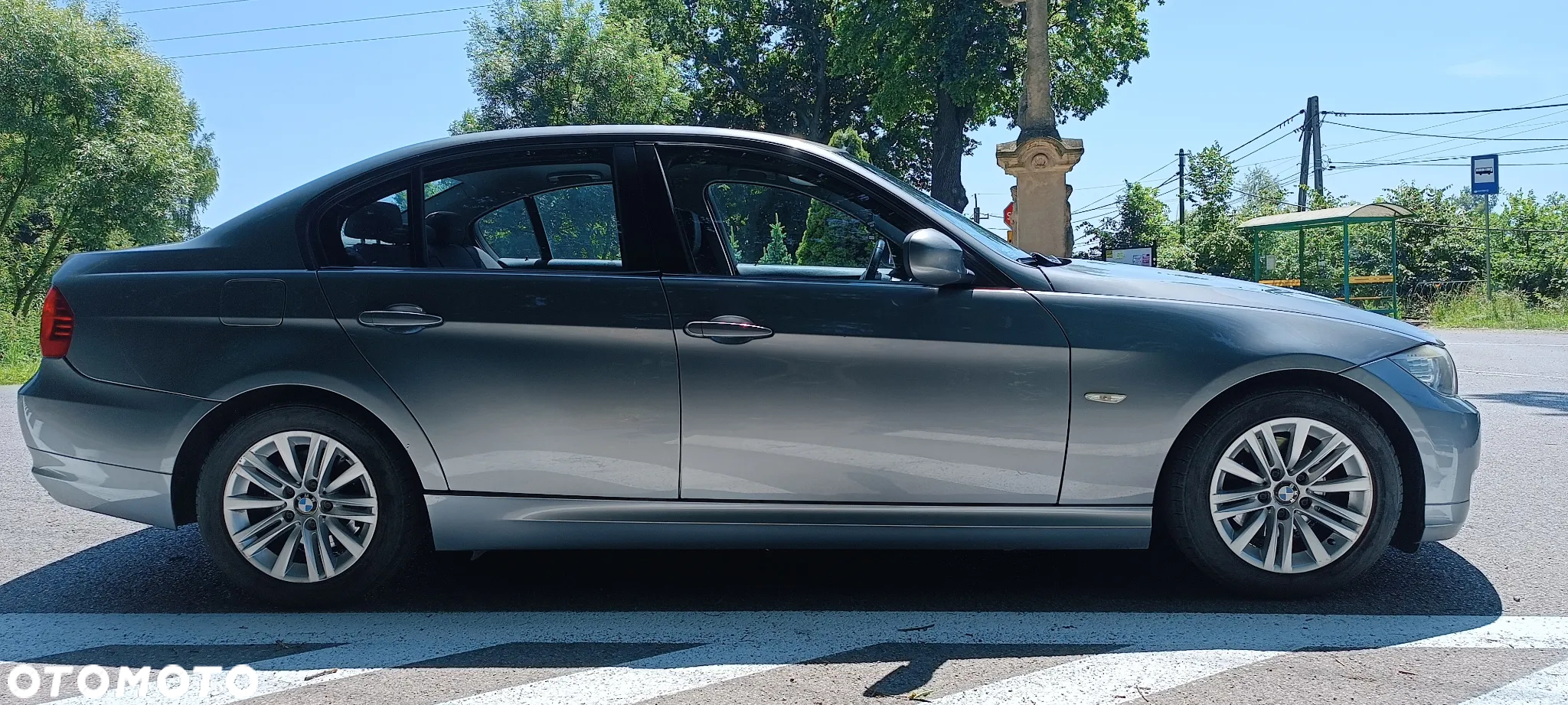 BMW Seria 3 320i - 4