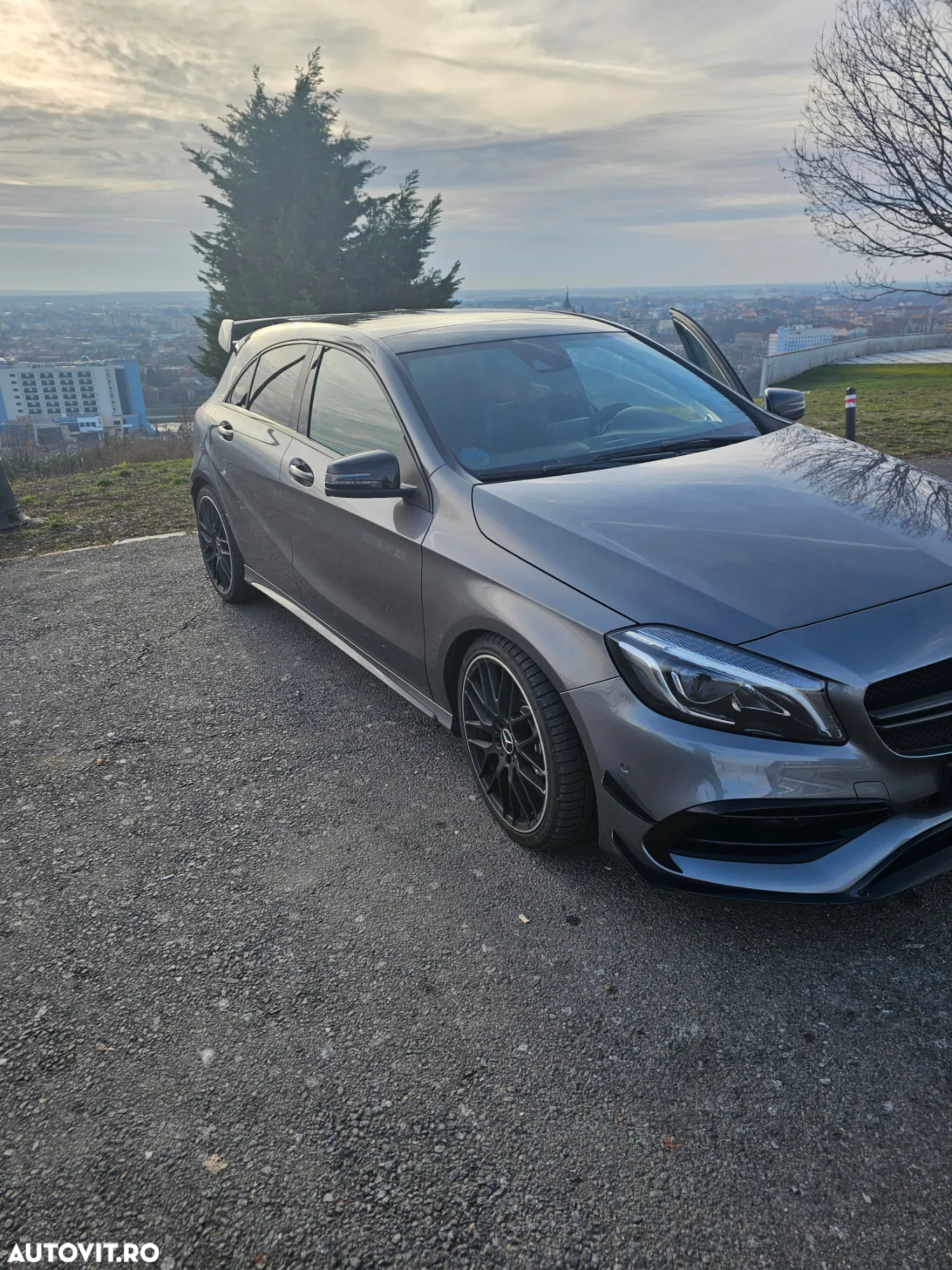 Mercedes-Benz AMG - 6