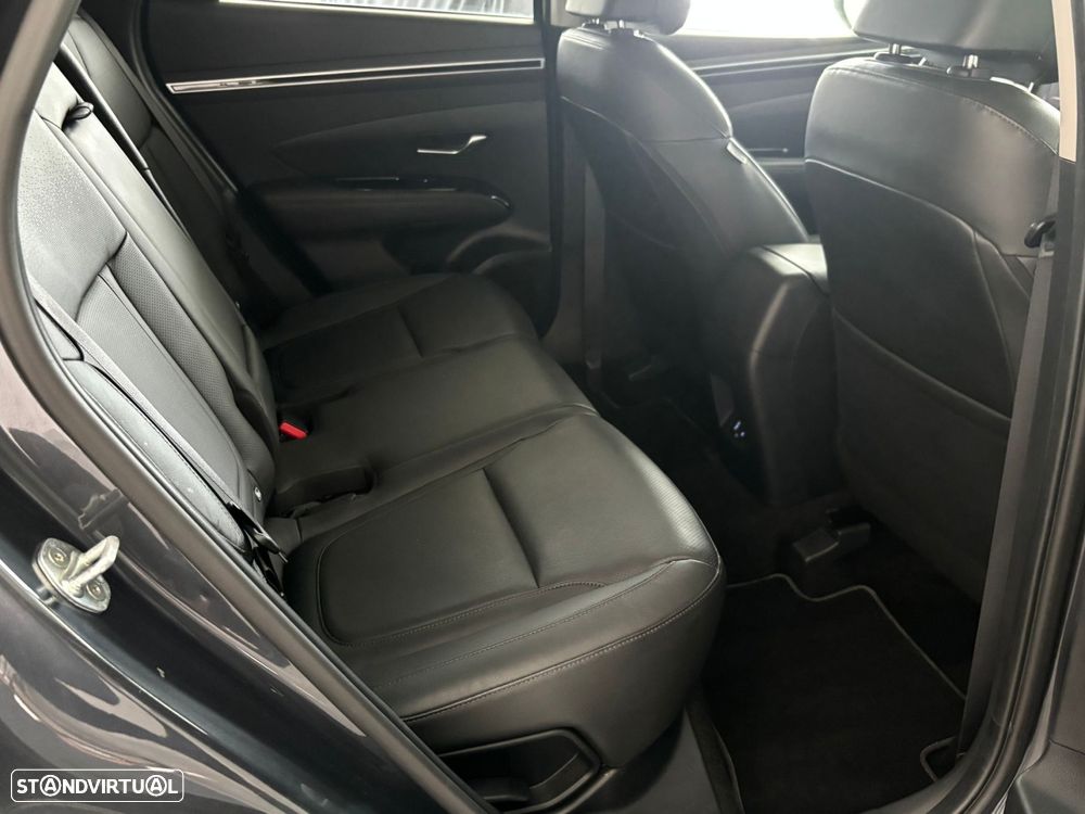 Hyundai Tucson 1.6 CRDi Vanguard - 11