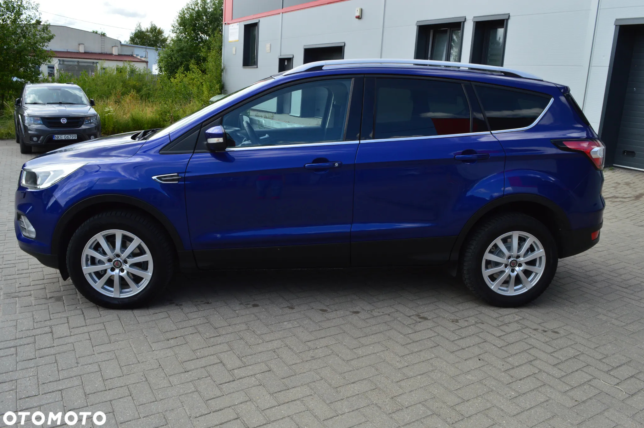 Ford Kuga 1.5 EcoBoost 2x4 Titanium - 6