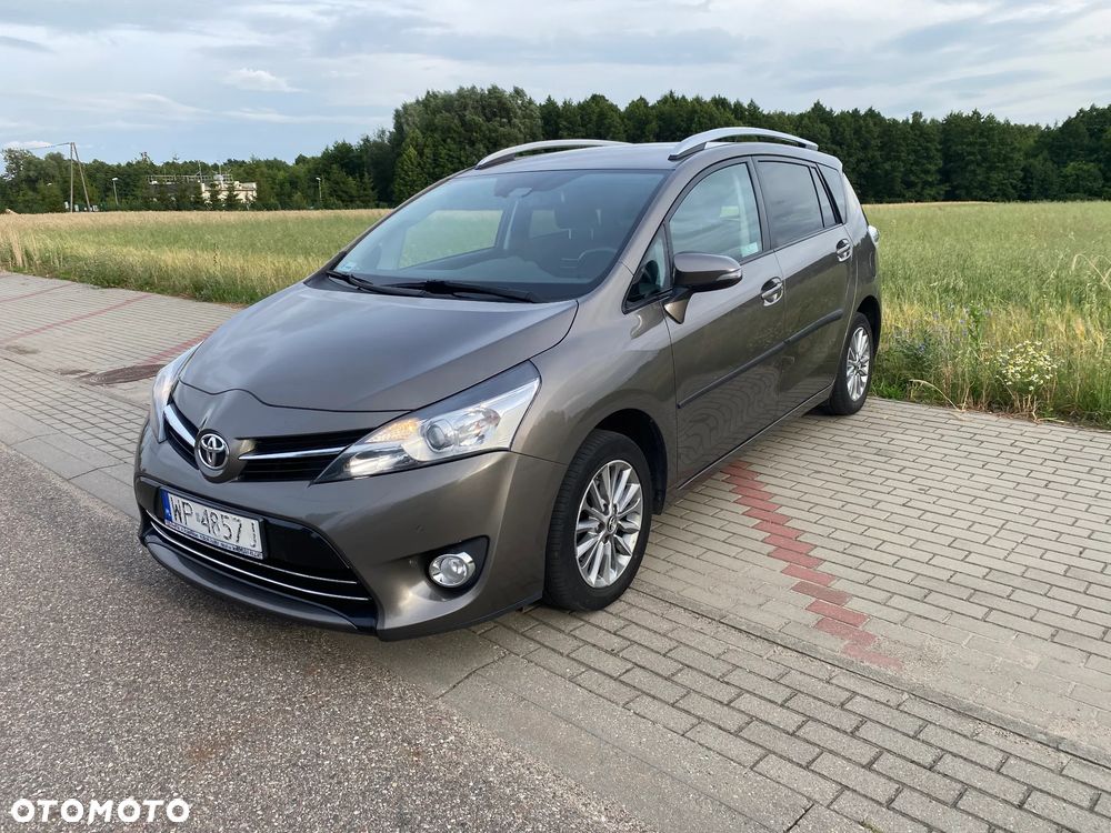 Toyota Verso 1.8 Premium EU6 - 1