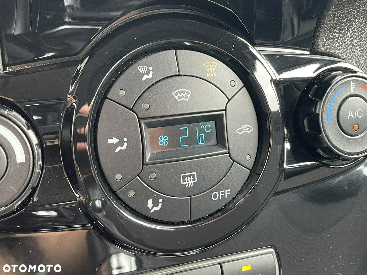 Ford Fiesta 1.0 EcoBoost GPF Titanium ASS - 26