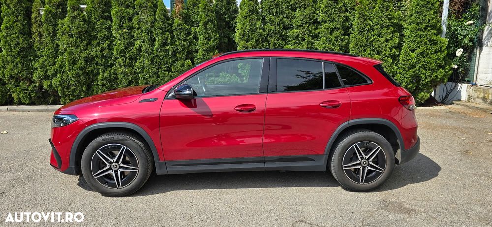 Mercedes-Benz EQA 300 4MATIC - 2