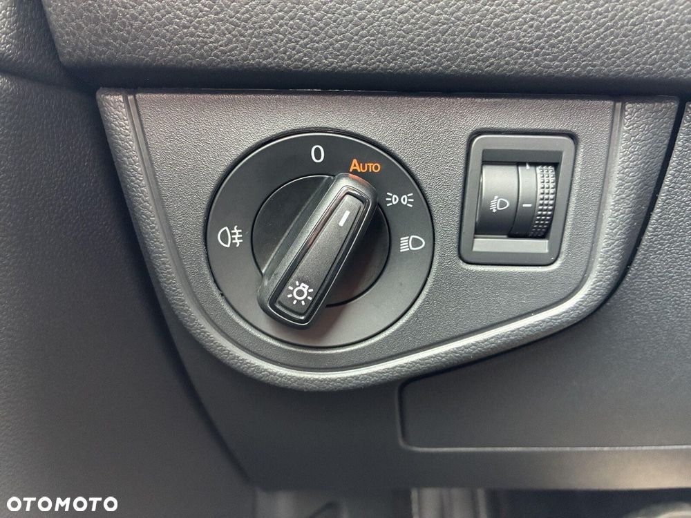 Volkswagen Polo - 23