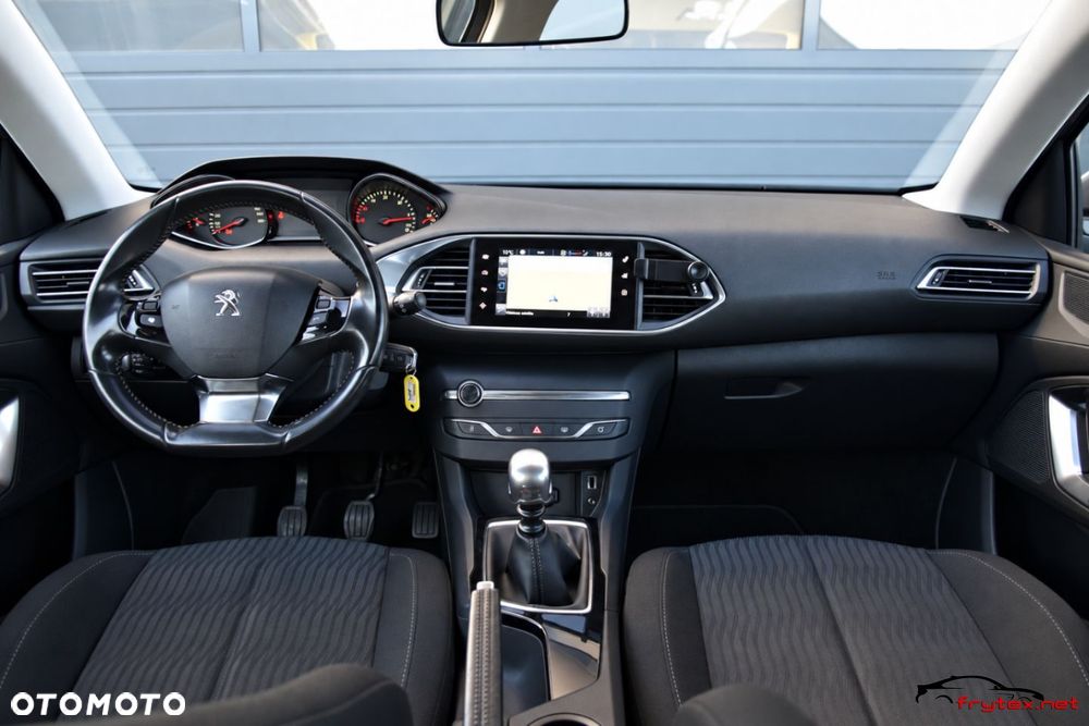 Peugeot 308 - 32