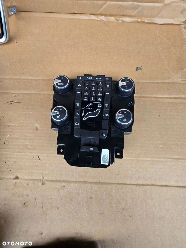 panel klimatyzacji radia volvo v40 ii 31398642 - 1