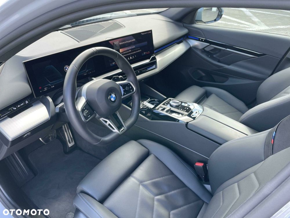 BMW Seria 5 520d xDrive mHEV M Sport - 9