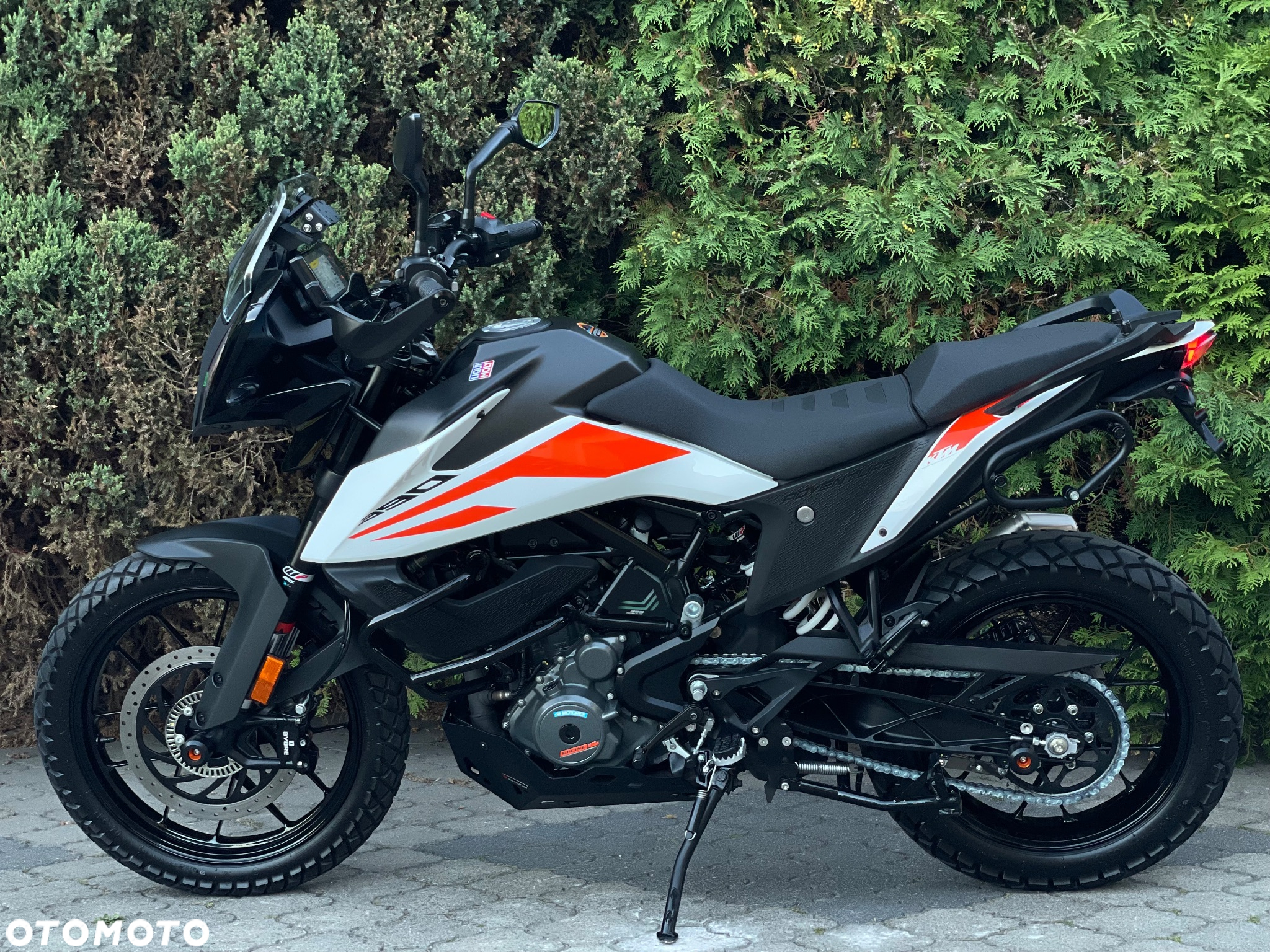 KTM Adventure - 6
