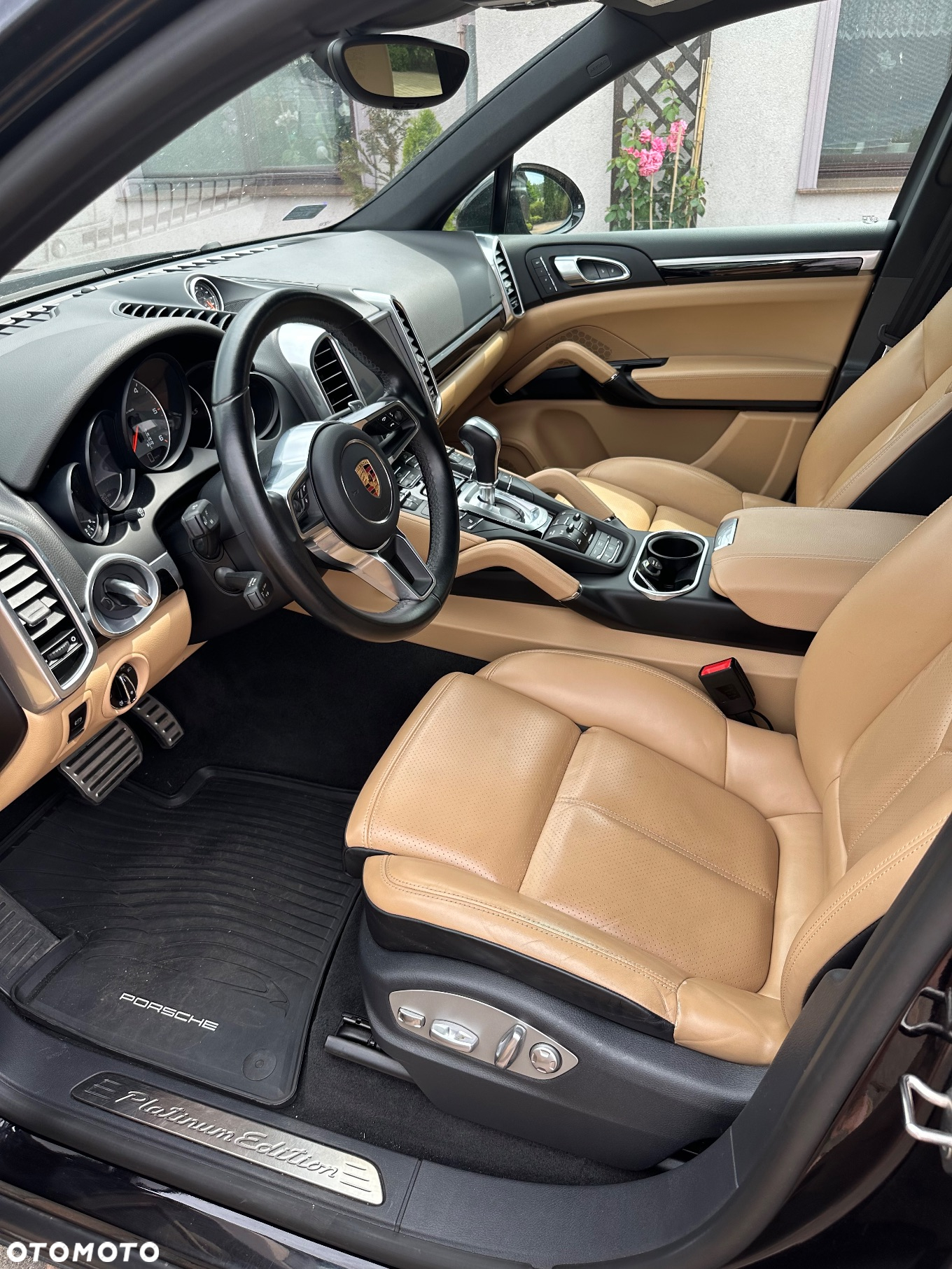 Porsche Cayenne S Diesel Platinum Edition - 9