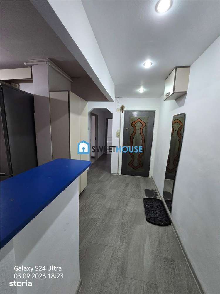 Apartament cu 3 camere in Astra, Brasov — fotografia 3