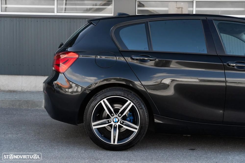 BMW 116 d Line Sport Shadow - 28
