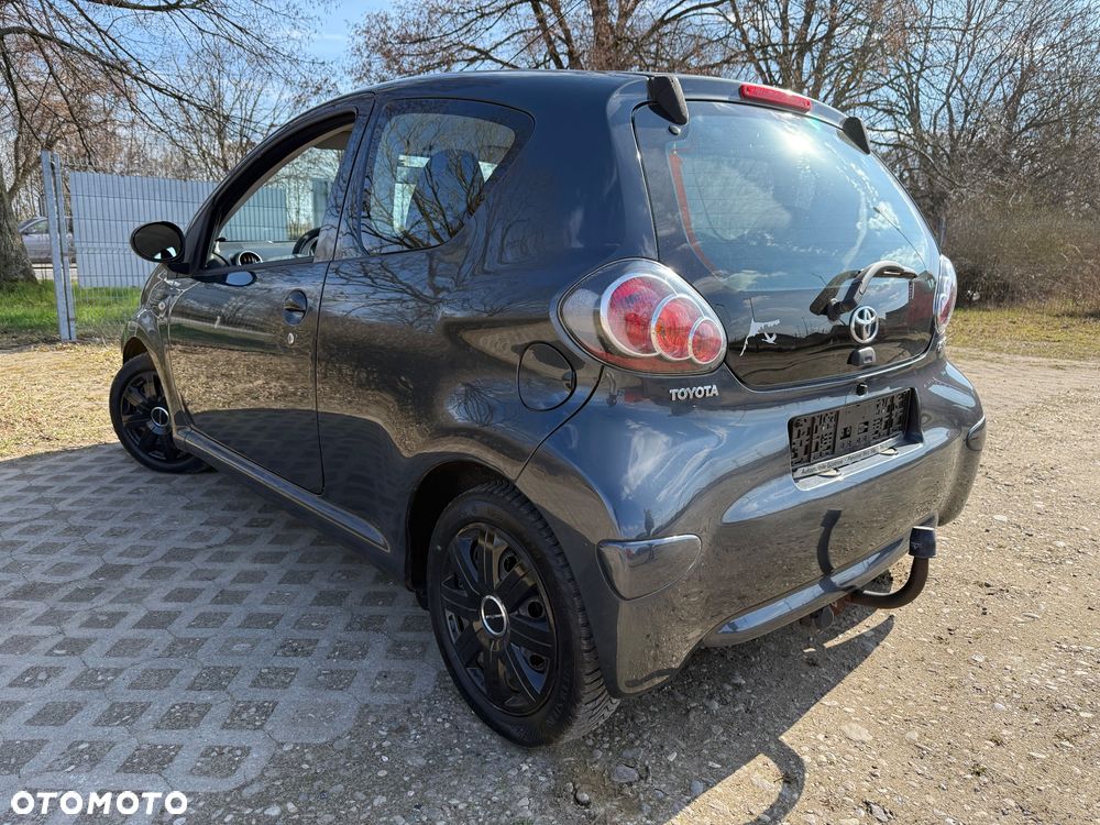 Toyota Aygo Team - 10