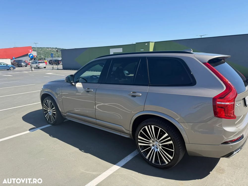 Volvo XC 90 - 4