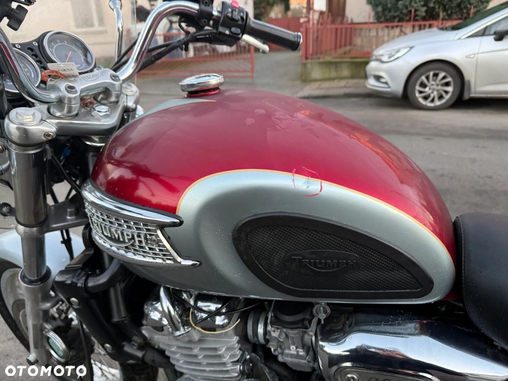 Triumph Thunderbird - 18