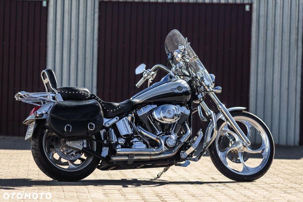 Harley-Davidson Softail - 1