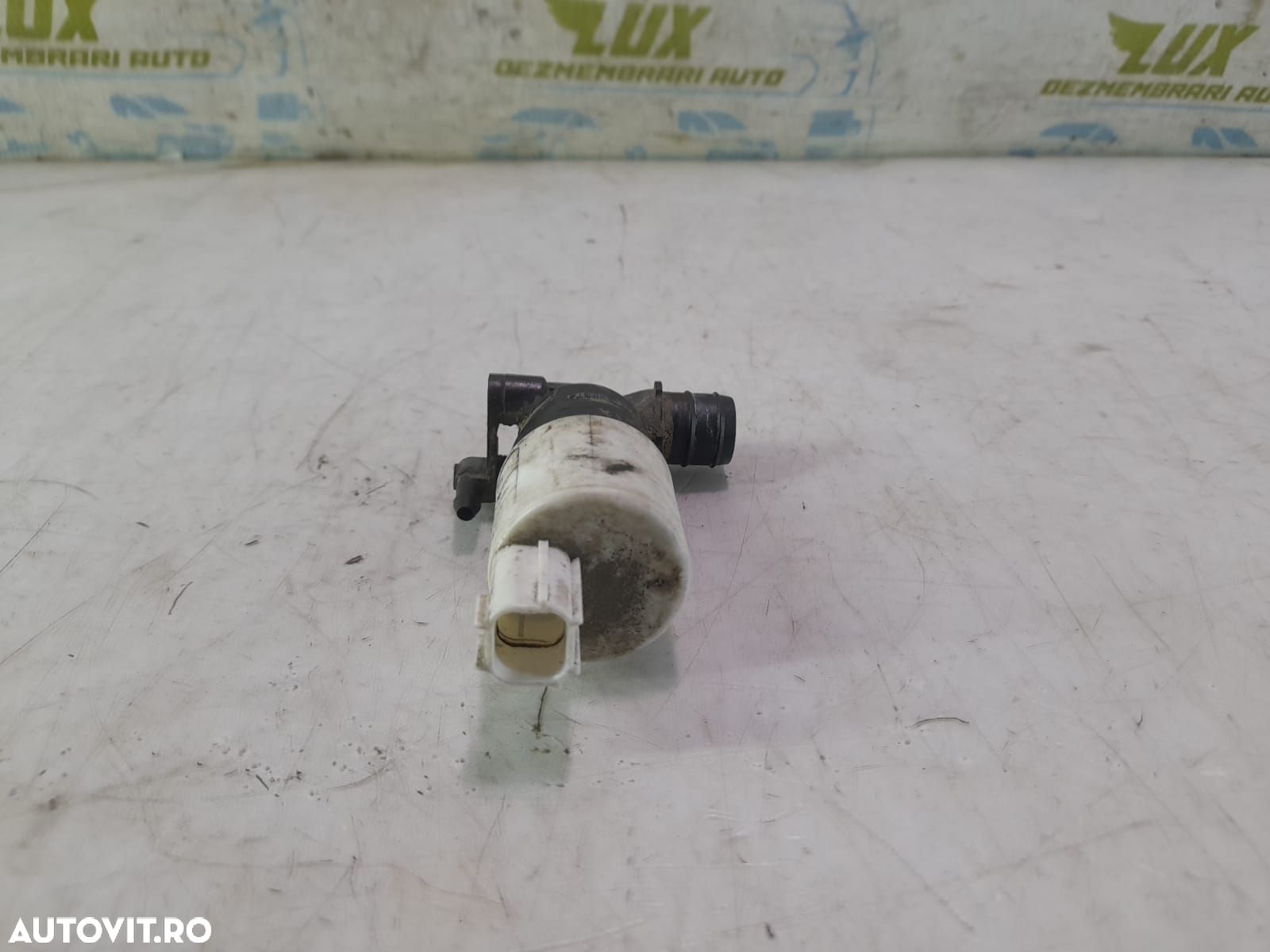 Pompa spalator parbriz AV61-17K624-AA Jaguar XE X760 [2014 - 2020] 2. - 1
