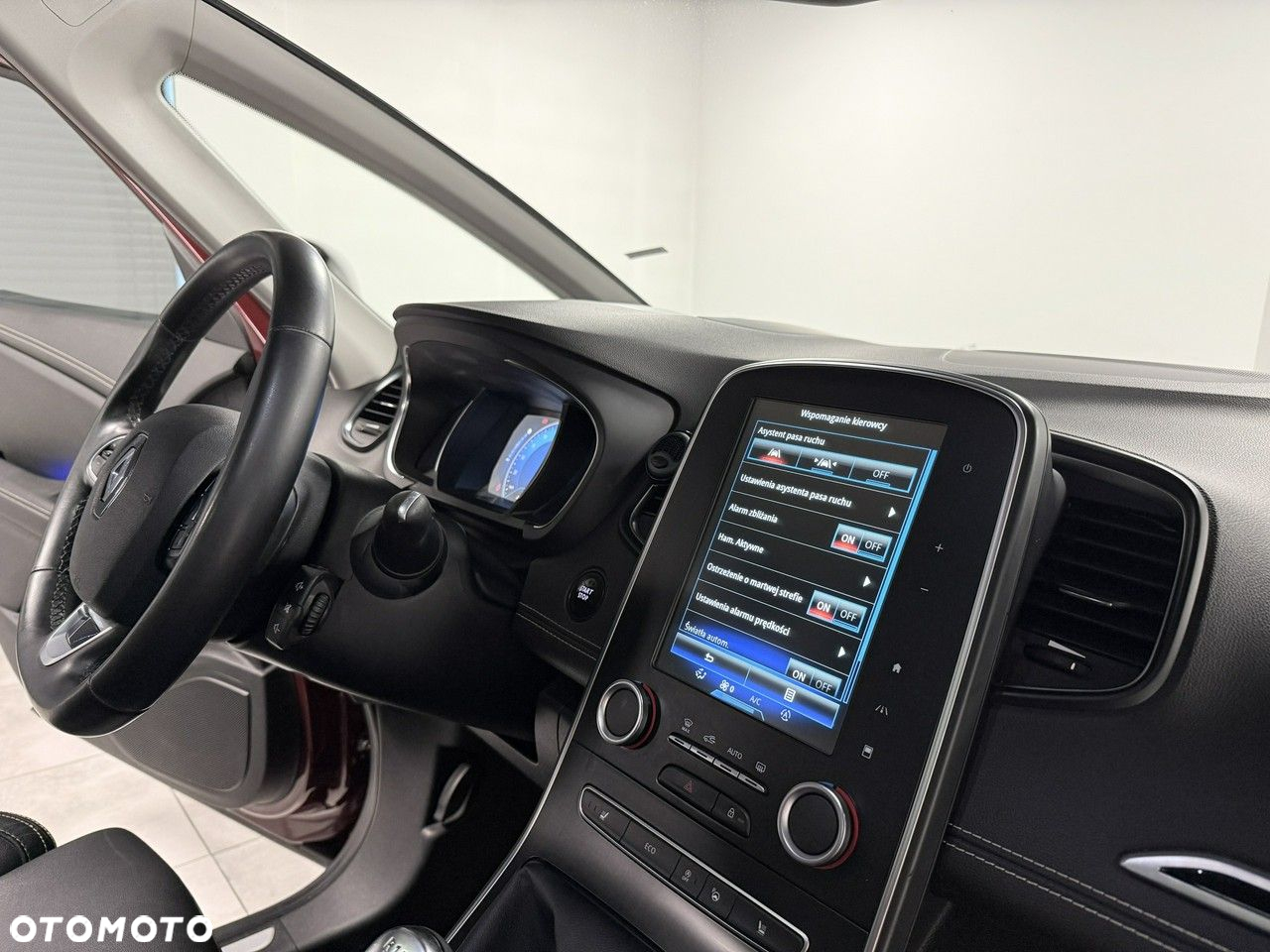 Renault Scenic - 29
