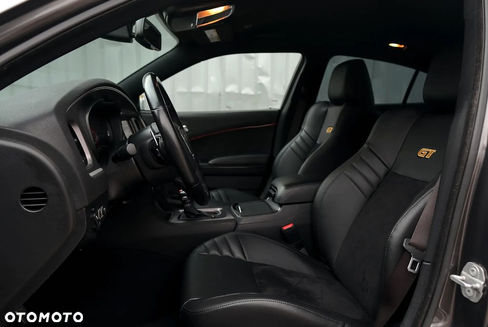 Dodge Charger 3.6 GT - 22