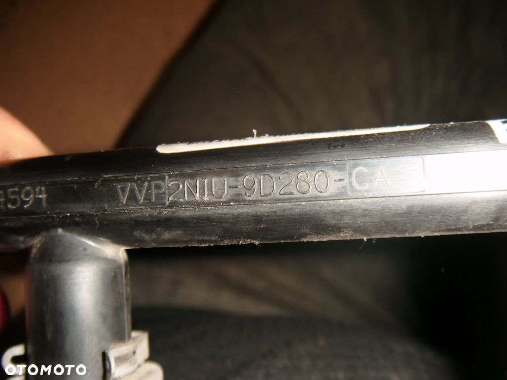 ford fiesta mk6 1.3b 03r listwa wtryskowa kompletna 2niu-9d280-ca - 2