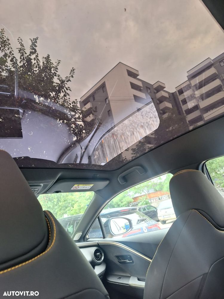 Toyota C-HR 2.0 HEV 197 CP 4x2 CVT Premiere Edition - 20