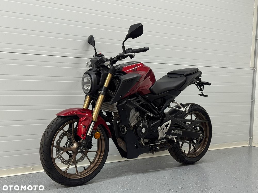 Honda CB - 15
