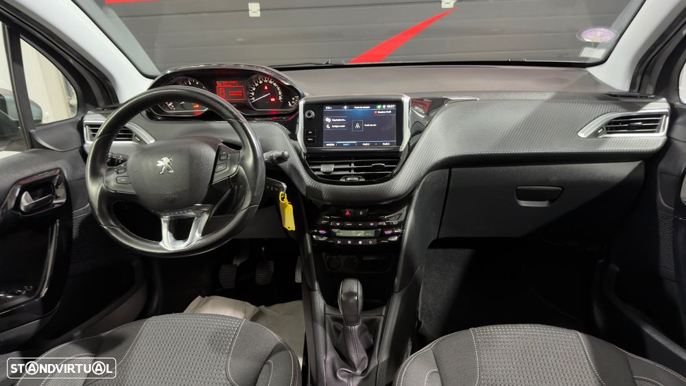 Peugeot 208 1.2 PureTech Allure - 14