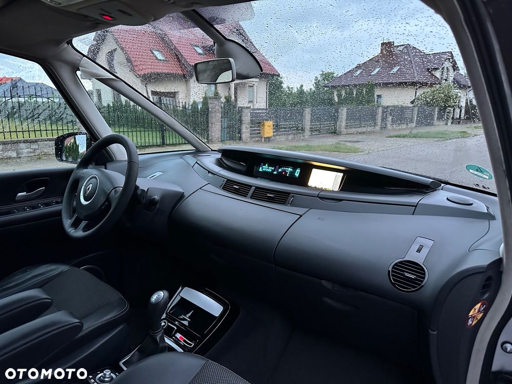 Renault Grand Espace Gr 2.0 dCi Voyage - 17