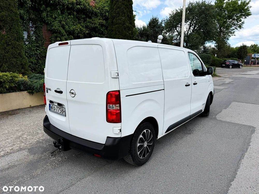 Opel Vivaro - 16
