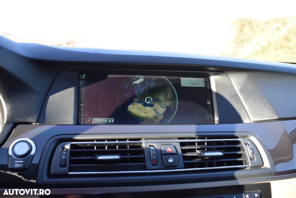 BMW Seria 5 525d xDrive Aut. - 17