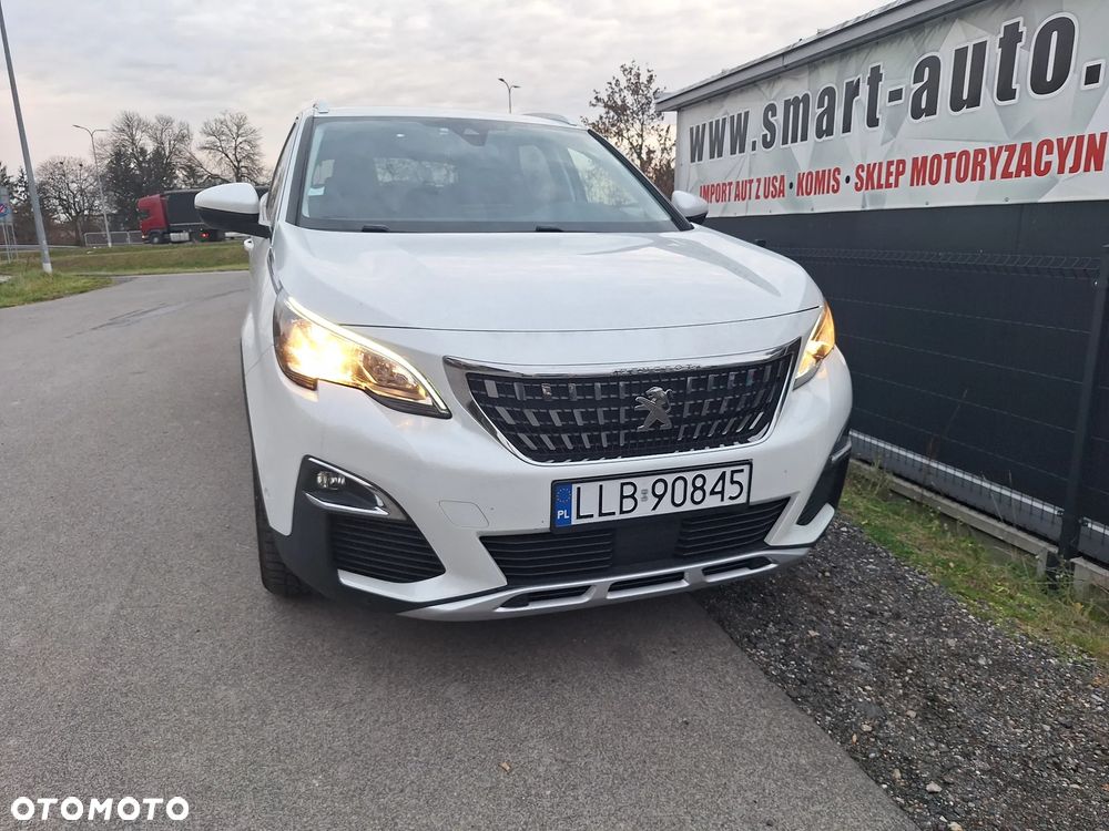 Peugeot 3008 1.2 PureTech Allure S&S - 9