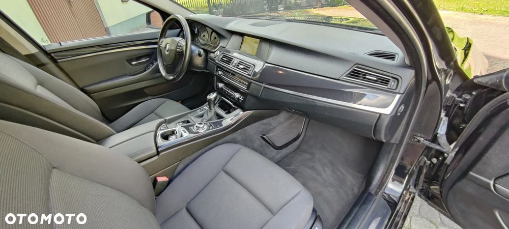 BMW Seria 5 520d - 21