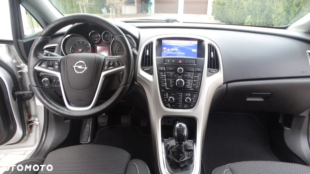 Opel Astra 1.4 T Enjoy - 17