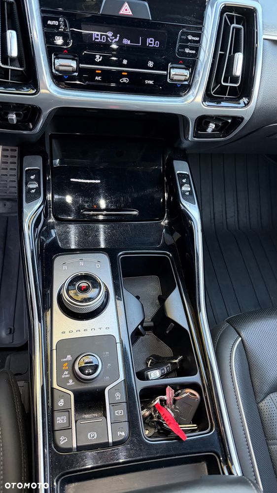 Kia Sorento - 14
