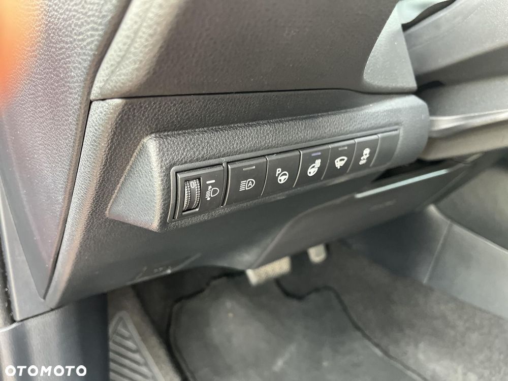 Toyota Corolla 2.0 Hybrid GR Sport - 25