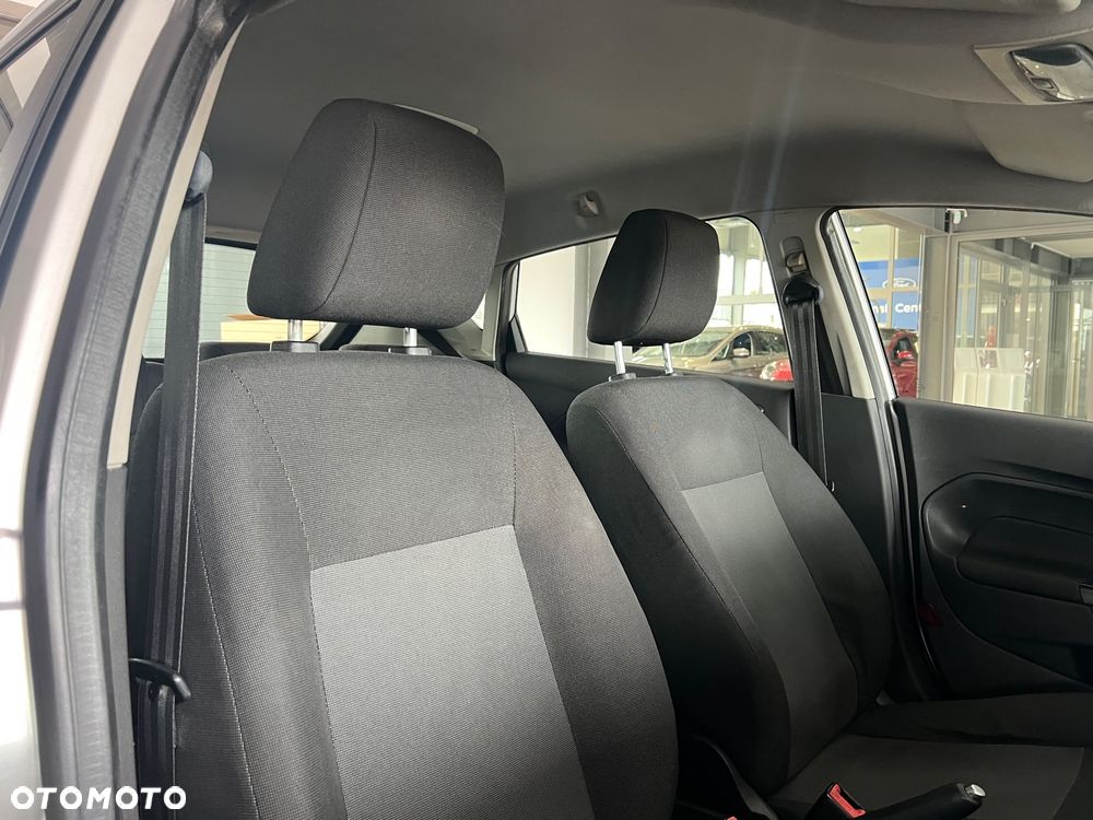 Ford Fiesta 1.25 Silver X (Trend) EU6 - 32