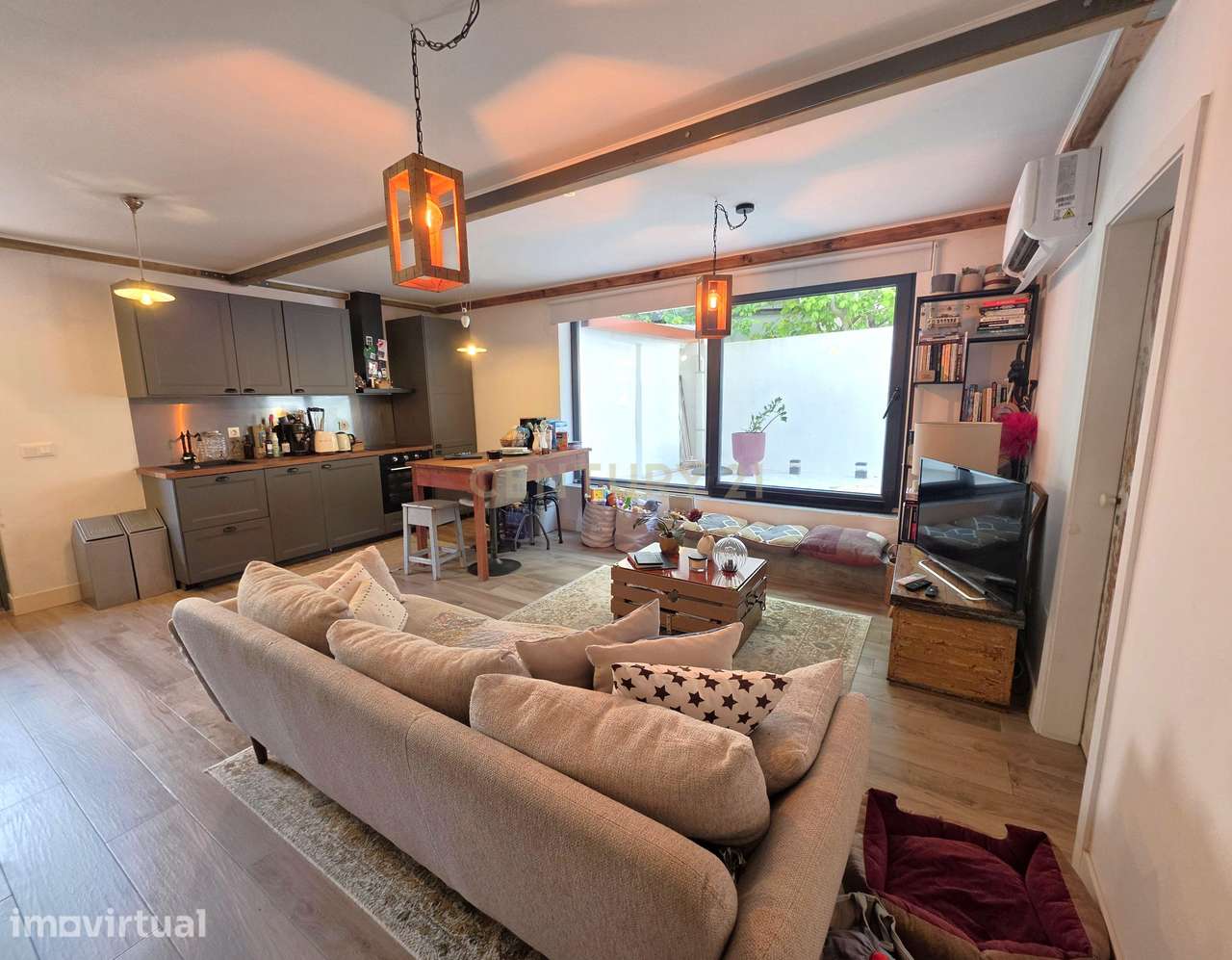 Imóvel T1+1 com excelente remodelação e terraço - Grande imagem: 2/20